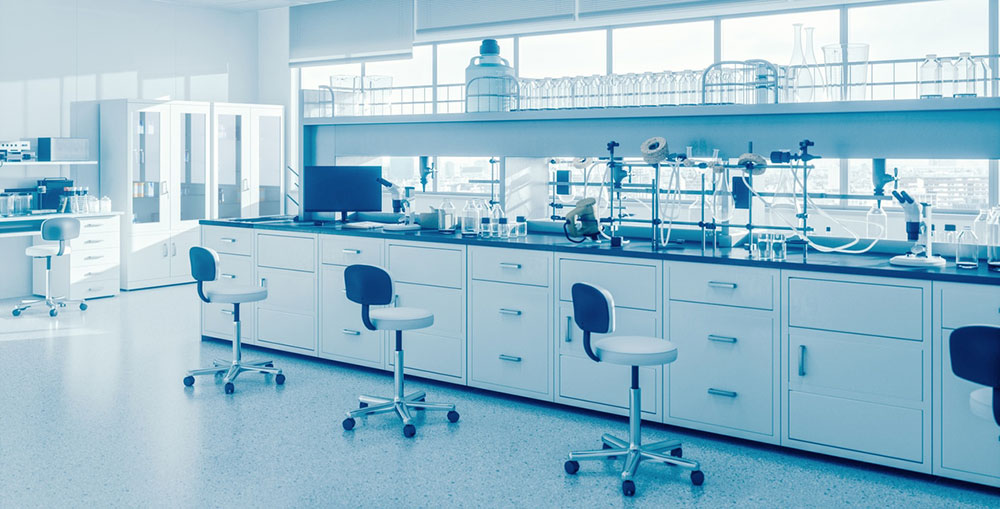 آزمایشگاهی مجهز در زمینه های علمی 